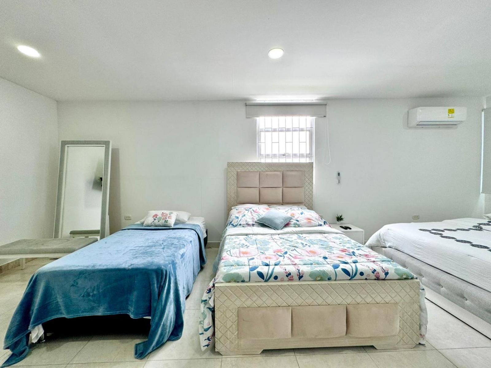 Homestay Helene House *